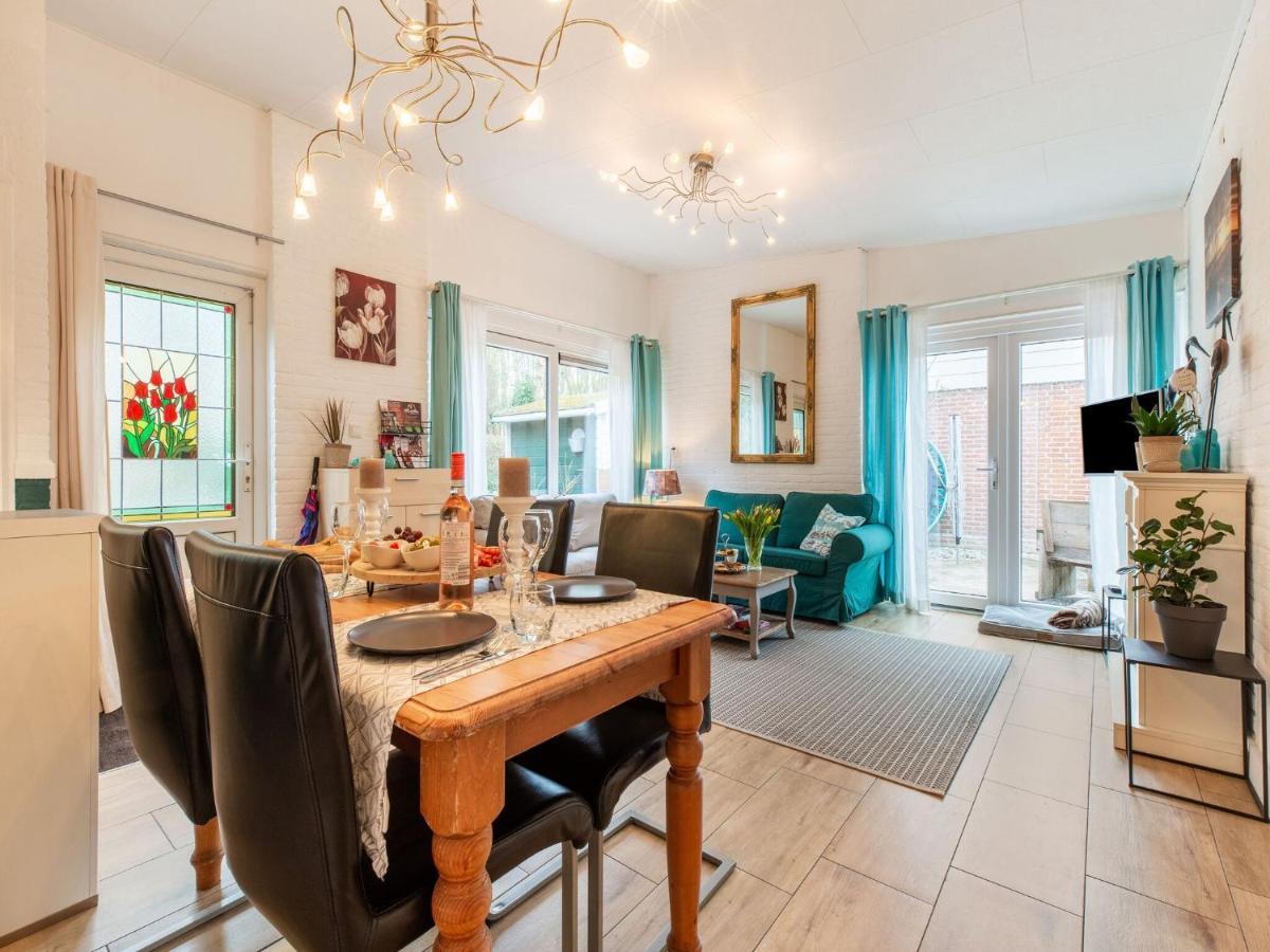 Endearing Holiday Home In Noordwijkerhout With Garden Bbq Bagian luar foto